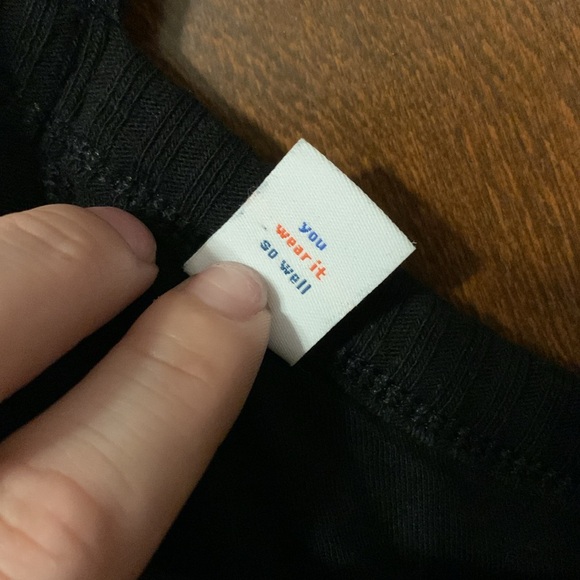 Gorgeous Old Navy black ribbed criss-cross neckline midi dress 😍😍😍 - Picture 6 of 9